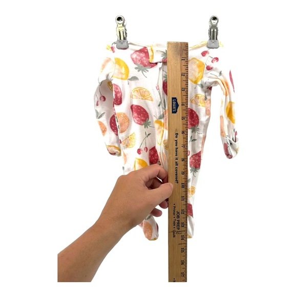 Carter’s | Newborn 0M Fruit Print Zip Onesie Strawberry - Picture 10 of 11